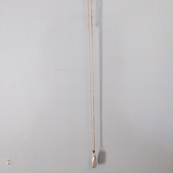 Gold, necklace with gemstone in the middle.  10 in. - Picture 3 of 3